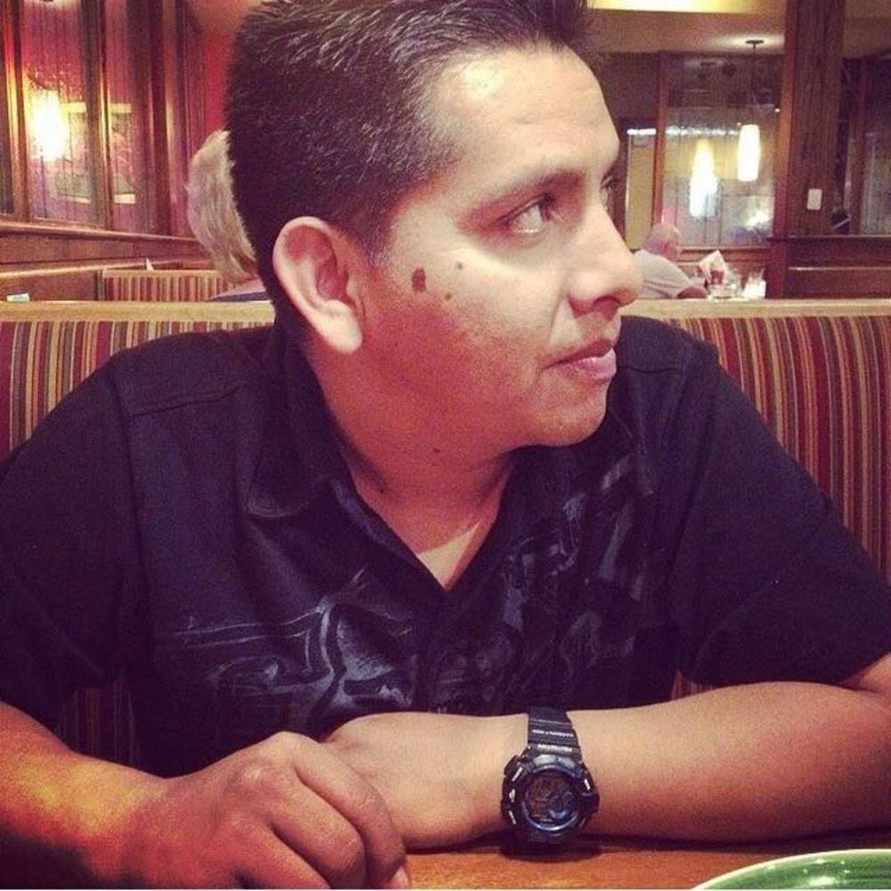 Meet your Posher, Noe